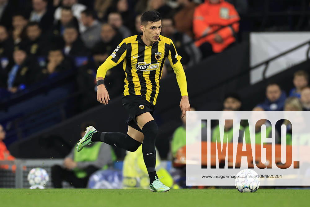 Manchester City v AEK Athens, Champions League Stavros Pilios (3) of AEK Athens runs with the ball during the Champions League match between Manchester City and AEK Athens at the Etihad Stadium, Manchester, UK on 20 October 2026. Manchester Etihad Stadium Manchester UK Editorial use only ,