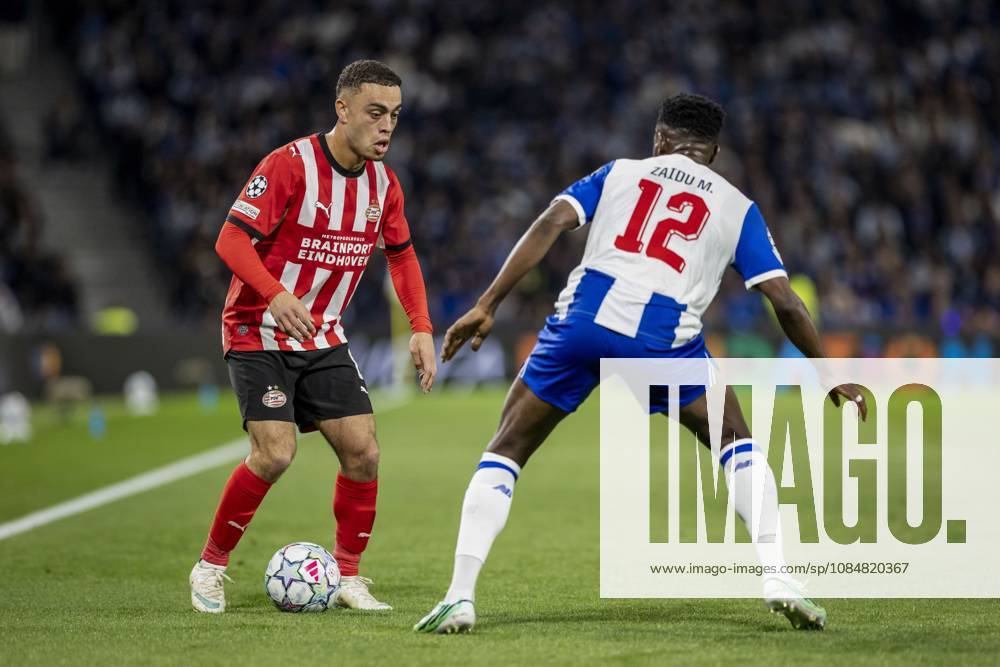 PORTO - (lr) Sergino Dest of PSV Eindhoven and Zaidu Sanusi of FC Porto during the UEFA Champions League match between FC Porto and PSV Eindhoven at the Estadio Do Dragao, on 20 October 2026 in Porto, Portugal. MORITZ MUELLER ANP ANPxSportx IVx 573094016 originalFilename: 573094016