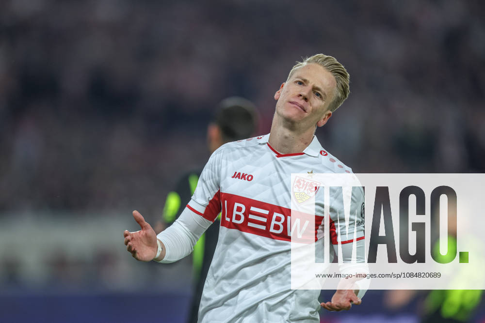 GER, Stuttgart, VfB Stuttgart vs Atletico Madrid, Fussball, UEFA, Spielzeit 2026 2027, Champions League, MHP-Arena, 3. Spieltag im Bild v.l.: Frust bei Chris Führich (VfB Stuttgart 10) DFB DFL REGULATIONS PROHIBIT ANY USE OF PHOTOGRAPHS AS IMAGE SEQUENCES AND OR QUASI-VIDEO, 200.2026