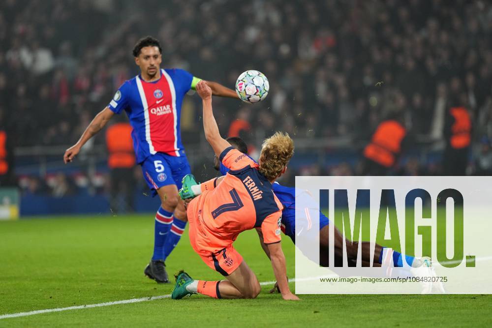 Fermin Lopez of Barcelona sees his goalbound effort blocked by Willian Pacho of PSG Paris Saint-Germain v Barcelona, UEFA Champions League, Football, Parc des Princes, Paris, France - 20 Oct 2026Paris Parc des Princes France