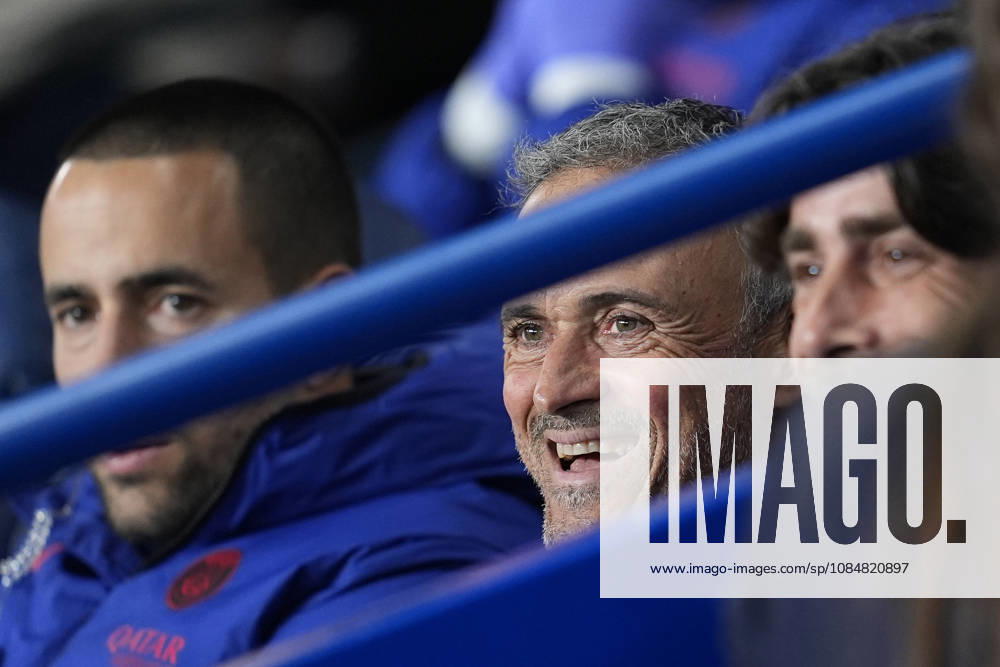 Luis Enrique Martinez, head coach of PSG, smiles during the UEFA Champions League 2026 27 League Phase MD3 match between Paris Saint-Germain and FC Barcelona, Barca at Parc des Princes on Octuber 20, 2026, in Paris, France. Paris France - ZUMAa181 20261020_zaa_a181_061