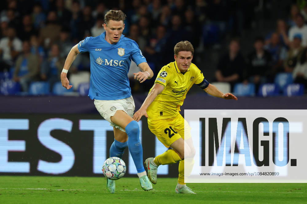 Napoli s Scott McTominay fights for the ball with Bodo Glimt s Fredrik Sjovold during the UEFA Champions League football match between Napoli vs Bodo Glimt - Champions League 2026 2027 - Diego Armando Maradona stadium October 20, 2026 Naples, Italy soccer