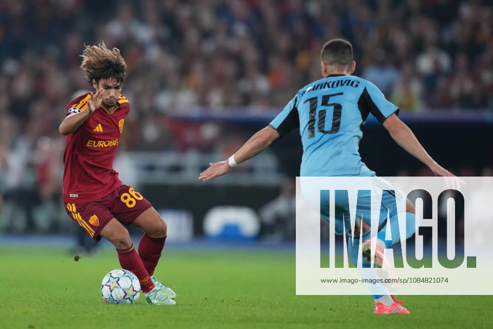 Roma’s Rodrigo Mora during the UEFA Champions League Phase - Matchday 3 soccer match between AS Roma-Slovan Bratislava at the Rome s Olympic stadium, Italy - Tuesday October 20, 2026 - Soccer ( Photo by Alfredo Falcone LaPresse )