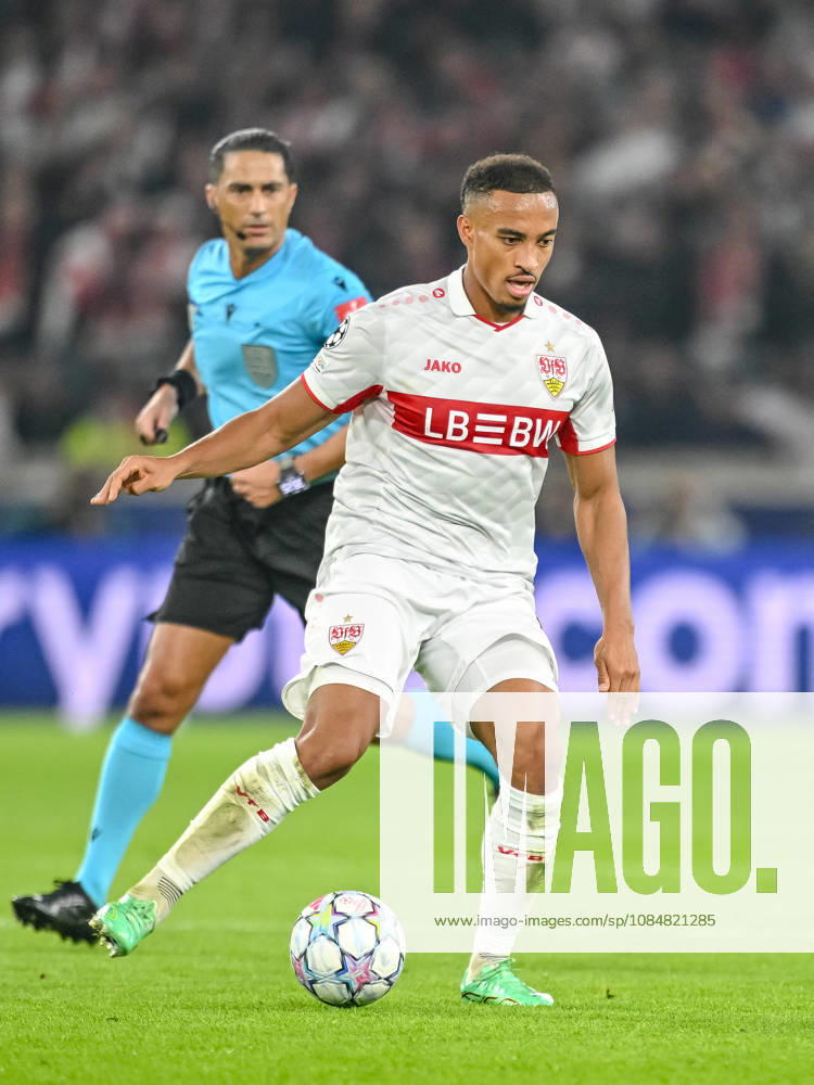 Jamie Leweling (VfB Stuttgart) controls the Ball during the UEFA Champions League 2026 2027 match between Stuttgart and Atlético de Madrid at Arena Stuttgart on October 20, 2026 in Stuttgart, Germany. (Photo by Harry Langer DeFodi Images) -