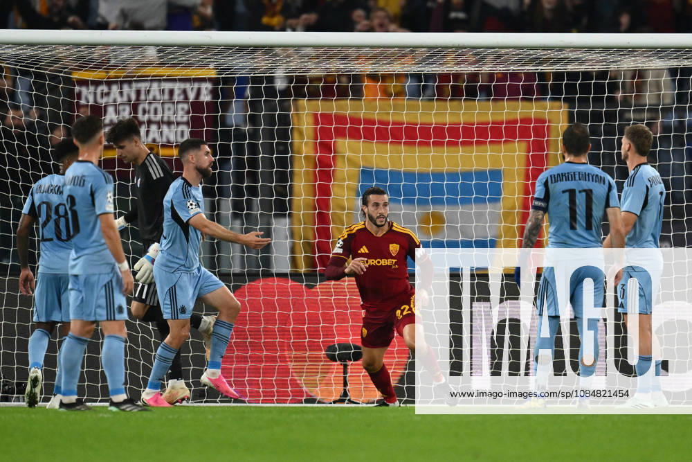 20th October 2026; Stadio Olimpico, Rome, Italy; UEFA Champions League Football, Roma versus Slovan Bratislava; Mario Hermoso of Roma celebrates after scoring the goal for 1-0 DomenicoxCippitelli