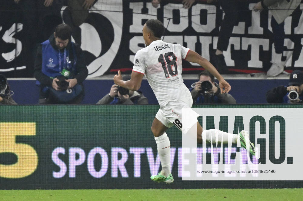 TOR zum 1:0 Jamie Leweling VfB Stuttgart (18) Torjubel im Hintergrund Bandenwerbung Logo 365 SPORTWETTEN Champions League VfB Stuttgart vs Atletico Madrid 20.10.2026 DFL REGULATIONS PROHIBIT ANY USE OF PHOTOGRAPHS AS IMAGE SEQUENCES AND OR QUASI-VIDEO Champions League VfB Stuttgart vs Atletico Madrid