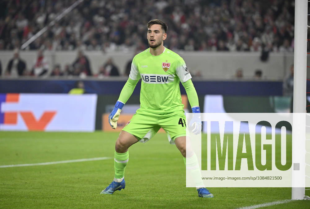 Torwart Dennis Seimen VfB Stuttgart (41) Champions League VfB Stuttgart vs Atletico Madrid 20.10.2026 DFL REGULATIONS PROHIBIT ANY USE OF PHOTOGRAPHS AS IMAGE SEQUENCES AND OR QUASI-VIDEO Champions League VfB Stuttgart vs Atletico Madrid