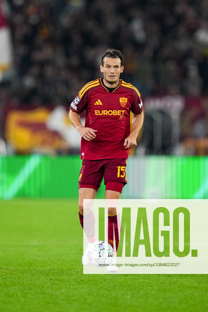 AS Roma v SK Slovan Bratislava - UEFA Champions League 2026 27 League Phase MD3 Marten de Roon of AS Roma in action during the AS Roma v SK Slovan Bratislava. - UEFA Champions League 2026 27 League Phase MD3 at Stadio Olimpico on October 20, 2026 in Rome, Italy Rome Stadio Olimpico Lazio Italy