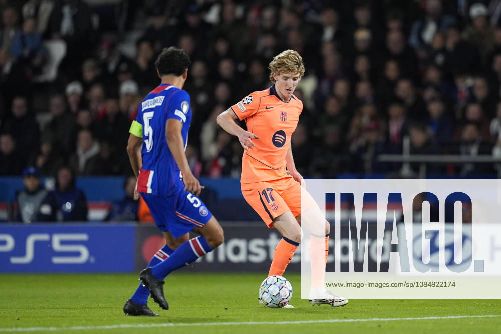 Anthony Gordon of FC Barcelona, Barca and Marquinhos of PSG in action during the UEFA Champions League 2026 27 League Phase MD3 match between Paris Saint-Germain and FC Barcelona at Parc des Princes on Octuber 20, 2026, in Paris, France. Paris France - ZUMAa181 20261020_zaa_a181_073