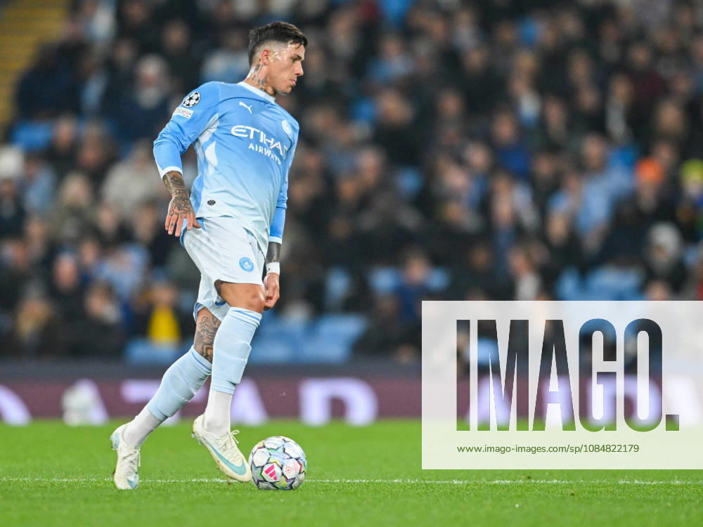 Manchester City v AEK Athens UEFA Champions League Enzo Fernandez of Manchester City during the UEFA Champions League match at the Etihad Stadium, Manchester 20 10 2026 UK Newspapers OUT