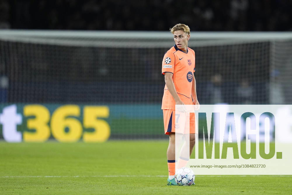 Fermin Lopez of FC Barcelona, Barca looks on during the UEFA Champions League 2026 27 League Phase MD3 match between Paris Saint-Germain and FC Barcelona at Parc des Princes on Octuber 20, 2026, in Paris, France. Paris France - ZUMAa181 20261020_zaa_a181_094