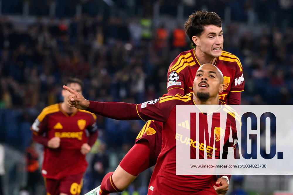 Donyell Malen of AS Roma celebrates with Matias Soule after scoring the goal of 4-0 during the UEFA Champions League 2026 2027 football match between AS Roma and Slovan Bratislava at Stadio Olimpico in Rome (Italy), October 20, 2026. AndreaxStaccioli