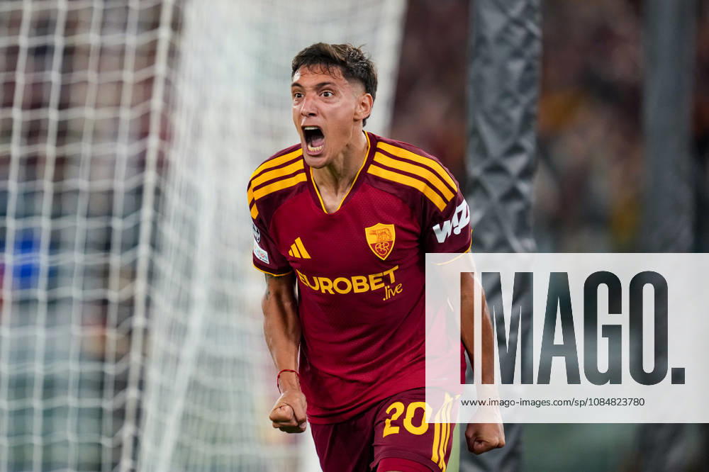 AS Roma v SK Slovan Bratislava - UEFA Champions League 2026 27 League Phase MD3 Nahuel Molina of AS Roma celebrates after scoring second goal during the AS Roma v SK Slovan Bratislava. - UEFA Champions League 2026 27 League Phase MD3 at Stadio Olimpico on October 20, 2026 in Rome, Italy Rome Stadio Olimpico Lazio Italy