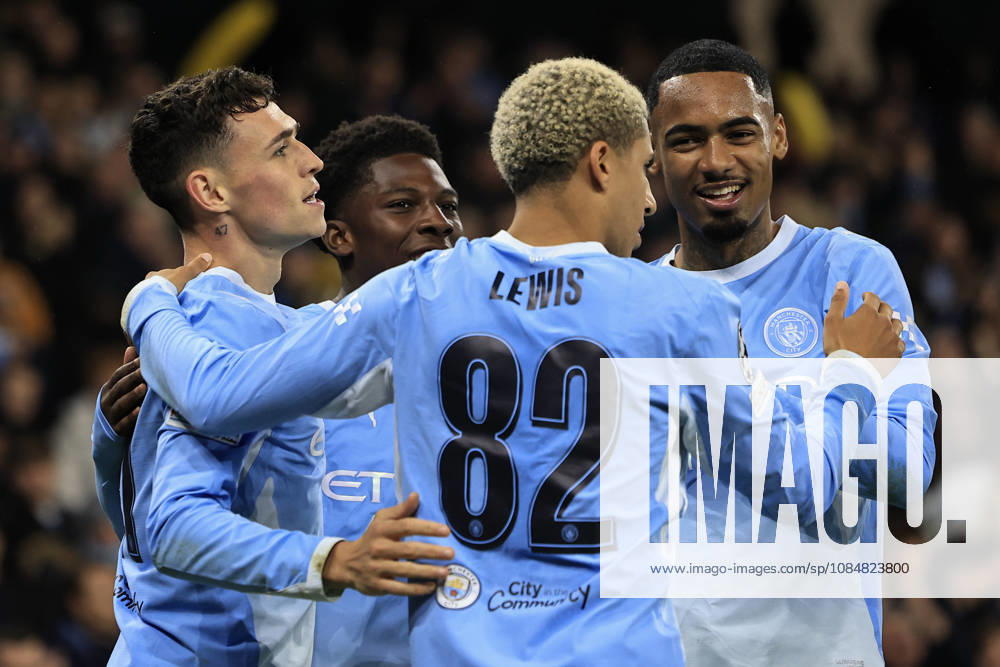 Manchester City v AEK Athens, Champions League Phil Foden (47) of Manchester City celebrates scoring to make it 4-1 during the Champions League match between Manchester City and AEK Athens at the Etihad Stadium, Manchester, UK on 20 October 2026. Manchester Etihad Stadium Manchester UK Editorial use only ,