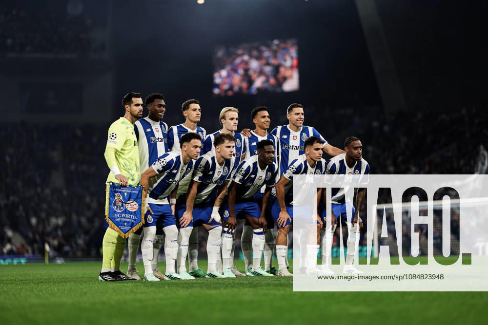FC Porto v PSV Eindhoven - UEFA Champions League 2026 27 League Phase MD3 FC Porto squad during the UEFA Champions League 2026 27 League Phase Matchday 3 match between FC Porto and PSV at Estadio do Dragao in Porto, Portugal, on October 20, 2026. porto Porto Portugal