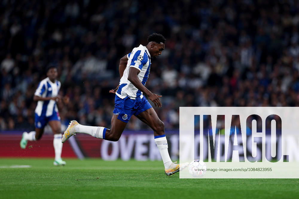FC Porto v PSV Eindhoven - UEFA Champions League 2026 27 League Phase MD3 Samu of FC Porto during the UEFA Champions League 2026 27 League Phase Matchday 3 match between FC Porto and PSV at Estadio do Dragao in Porto, Portugal, on October 20, 2026. porto Porto Portugal
