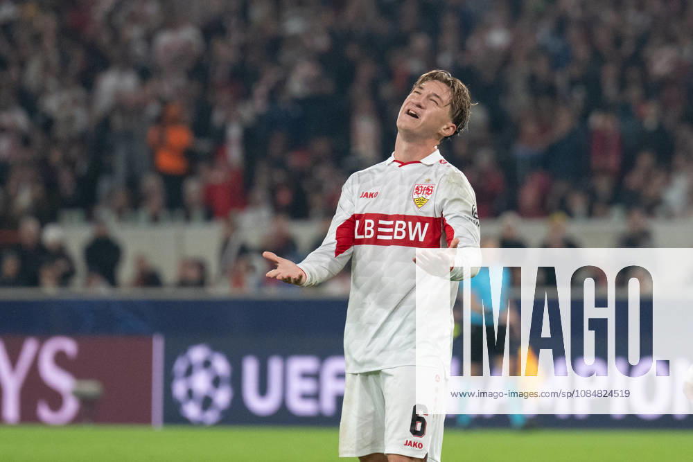 GER, Fussball, Herren, UEFA Champions League, Saison 2026 2027, 3. Spieltag, VfB Stuttgart vs. Atletico Madrid Frust bei Angelo Stiller ( VfB Stuttgart, 06 ) nach einer vergebenen Torchance, gestikuliert. Stuttgart MHP Arena Baden-Württemberg Deutschland