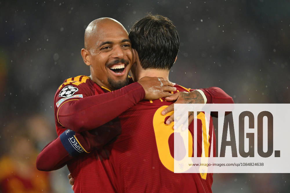 AS Roma v Slovan Bratislava - UEFA Champions League ROME, ITALY - OCTOBER 20 : Nicolo’ Pisilli of AS Roma celebrates after scoring a goal during the Champions League match between AS Roma and Slovan Bratislava at Stadio Olimpico on October 20 ,2026 in Rome, Italy. Claudio Pasquazi Anadolu Rome Italy. Editorial use only. Please get in touch for any other usage.