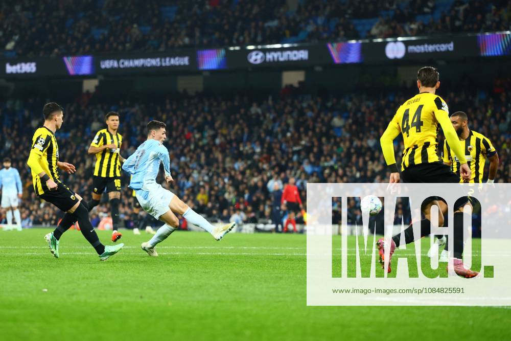 Phil Foden of Manchester City scores to make it 4-1 Manchester City v AEK Athens, UEFA Champions League, Football, Etihad Stadium, Manchester, UK - 20 Oct 2026Manchester Etihad Stadium United Kingdom