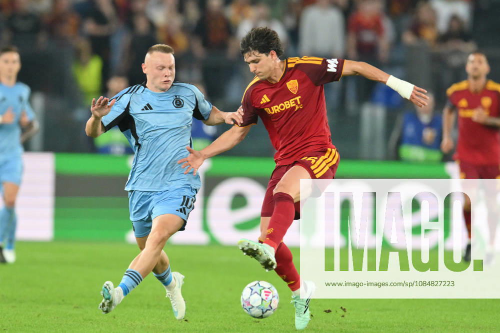 20th October 2026; Stadio Olimpico, Rome, Italy; UEFA Champions League Football, Roma versus Slovan Bratislava; Leonardo Balerdi of Roma under pressure from Nino Marcelli of Slovan Bratislava AllShotLive