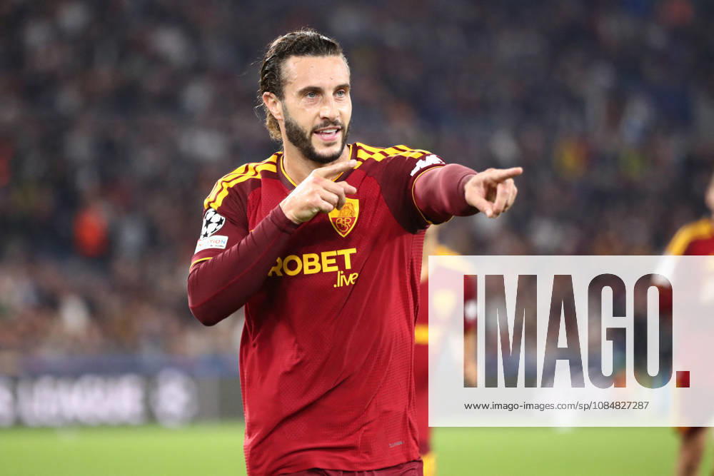 SOCCER - UEFA Champions League - AS Roma vs. Slovan Bratislava Photo by IPA ABACAPRESS.COM89963170 - October 20, 2026 Champions League: Roma vs. Slovan Bratislava In the photo: Hermoso celebrates (Photo by Gino Mancini) Roma Italy