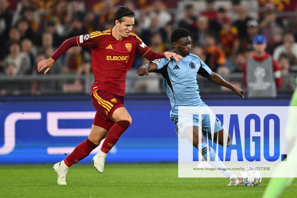 SOCCER - UEFA Champions League - AS Roma vs. Slovan Bratislava Photo by IPA ABACAPRESS.COM89963522 - Daniele Ghilardi of A.S. Roma and Suleiman Camara of S.K. Slovan Bratislava are in action during the UEFA Champions League Matchday 3 soccer match between A.S. Roma and S.K. Slovan Bratislava at the Olympic Stadium on October 20, 2026, in Rome, Italy. Rome Italy