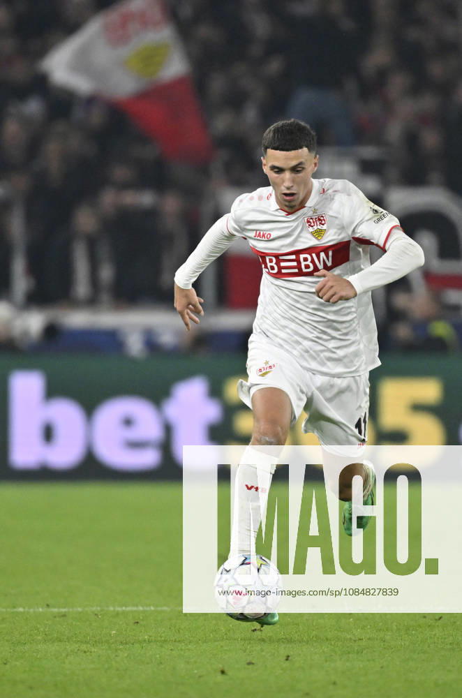 Bilal El Khannouss VfB Stuttgart (11) Aktion am Ball im Hintergrund Bandenwerbung Logo bet365 SPORTWETTEN Champions League VfB Stuttgart vs Atletico Madrid 20.10.2026 DFL REGULATIONS PROHIBIT ANY USE OF PHOTOGRAPHS AS IMAGE SEQUENCES AND OR QUASI-VIDEO Champions League VfB Stuttgart vs Atletico Madrid