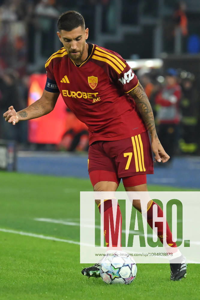 2026,Roma-Slovan Bratislava Lorenzo Pellegrini of Roma during the Champions League match Championship phase Matchday 3 Roma-Slovan Bratislava at the Stadio Olimpico. Rome (Italy), October 20, 2026 during the Champions League match Championship phase Matchday 3 Roma-Slovan Bratislava at the Stadio Olimpico. Rome (Italy), October 20, 2026 Imago-images Emmefoto
