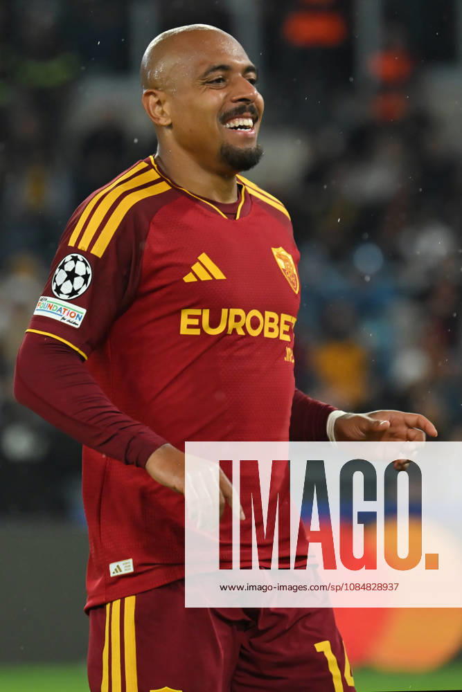 2026,Roma-Slovan Bratislava Donyell Malen of Roma during the Champions League match Championship phase Matchday 3 Roma-Slovan Bratislava at the Stadio Olimpico. Rome (Italy), October 20, 2026 during the Champions League match Championship phase Matchday 3 Roma-Slovan Bratislava at the Stadio Olimpico. Rome (Italy), October 20, 2026 Imago-images Emmefoto