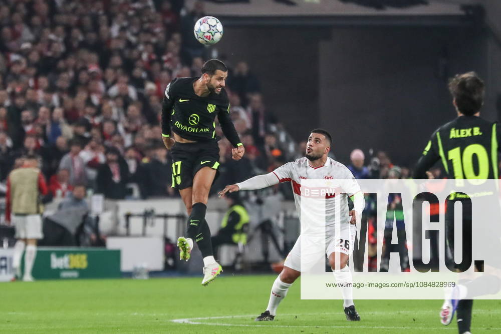 Stuttgart 20.10.2026. Pilka nozna Liga Mistrzow UEFA sezon 2026 2027 kolejka 3 mecz: VfB Stuttgart - Atletico Madryt --- Football UEFA Champions League season 2025 2026 round 3 match: VfB Stuttgart - Atletico de Madrid nz David Hancko, Deniz Undav Fot. Kacper Staniec NEWSPIX.PL --- newspix.pl