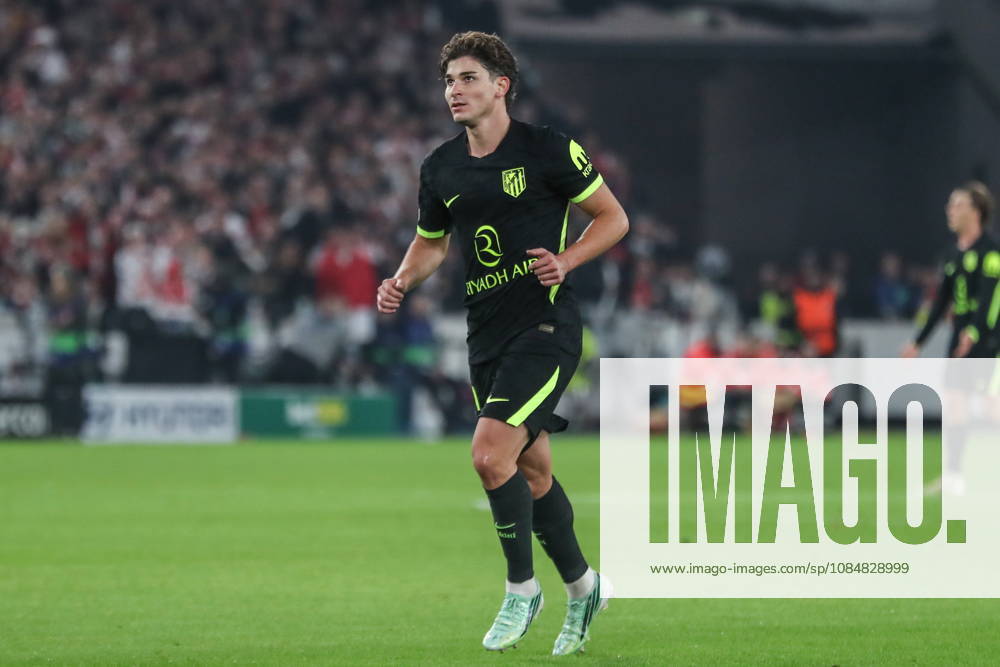 Stuttgart 20.10.2026. Pilka nozna Liga Mistrzow UEFA sezon 2026 2027 kolejka 3 mecz: VfB Stuttgart - Atletico Madryt --- Football UEFA Champions League season 2025 2026 round 3 match: VfB Stuttgart - Atletico de Madrid nz Julian Alvarez Fot. Kacper Staniec NEWSPIX.PL --- newspix.pl