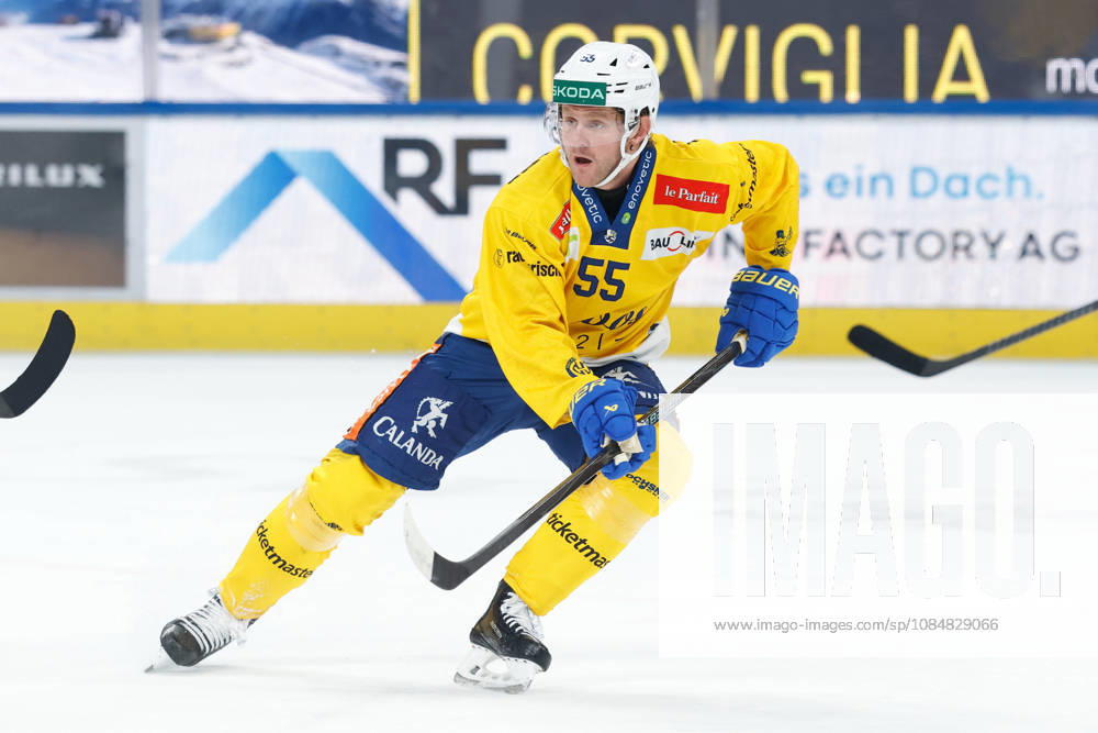 Swiss Life Arena Zuerich, SCHWEIZ, Saison 2026 2027 Herren Eishockey National League ZSC Lions - HC Davos Calle Andersson (HC Davos)