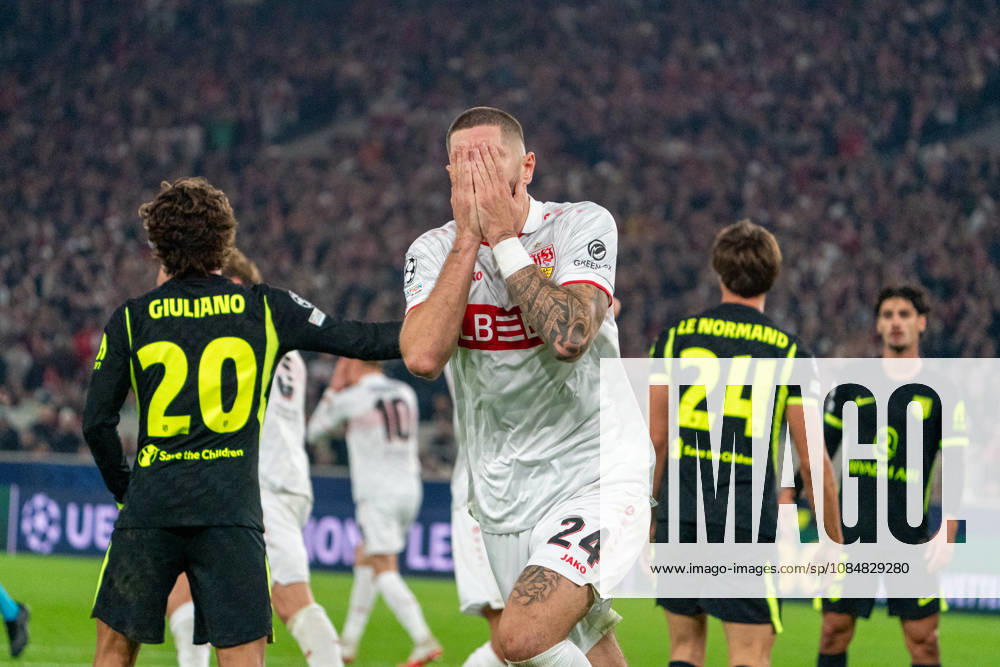 Jeff Chabot (VfB Stuttgart, 24) seen during UEFA Champions League 2026 2027 league phase game between teams of VfB Stuttgart and Atletico Madrid (Pia Schindler Ball Raw Images) Stuttgart MHP Arena Germany