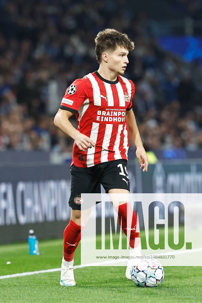 Esmir Bajraktarevic (PSV), OCTOBER 20, 2026 - Football Soccer : UEFA Champions League League phase matchday 3 between FC Porto - PSV Eindhoven at the Estadio do Dragao in Porto, Portugal. Noxthirdxpartyxsales aflo_357737398 MutsuxKawamorix