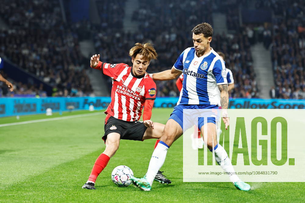 (L-R) Kodai Sano (PSV), Jakub Kiwior (Porto), OCTOBER 20, 2026 - Football Soccer : UEFA Champions League League phase matchday 3 between FC Porto - PSV Eindhoven at the Estadio do Dragao in Porto, Portugal. Noxthirdxpartyxsales aflo_357737431 MutsuxKawamorix