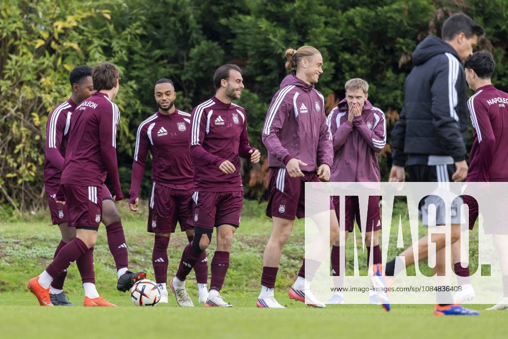 RSC Anderlecht open training 21 10 NEERPEDE, BELGIUM - OCTOBER 21 : Players of RSC Anderlecht during an open training pictured on October 21, 2026 in Neerpede, Belgium, 21 10 2026 Neerpede Belgium