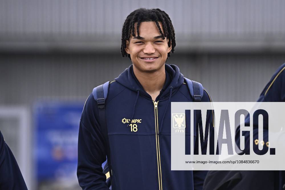 FC Midtjylland v Sint-Truidense VV - UEFA Conference League Media Activities 21 10 2026 LIEGE, BELGIUM - OCTOBER 21 : Ishiwatari Nelson midfielder of Sint-Truidense VV pictured at the Liege airport before departure for the UEFA Conference League 2026 27 League Phase matchday 2 match between FC Midtjylland and Sint-Truidense VV on October 21, 2026 in Liege, Belgium, 21 10 2026 Liege Belgium