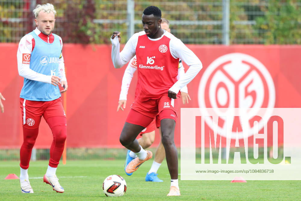 BENEDICT HOLLERBACH, SILAS KATOMPA MVUMPA 1. FSV MAINZ 05 MAINZ