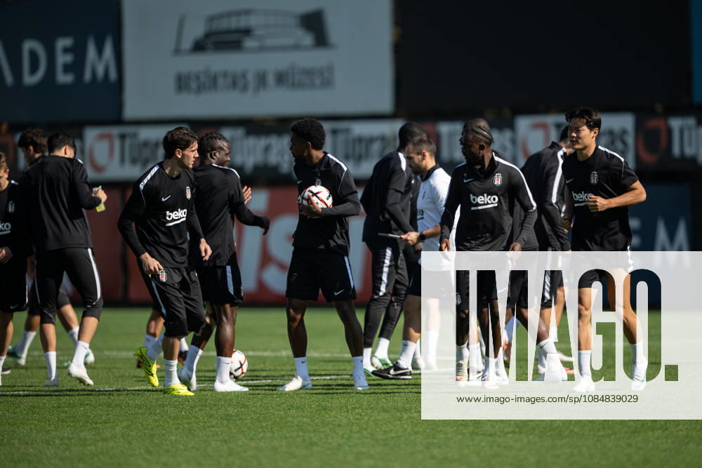 Besiktas training session ahead of UEFA Europa League match against Crystal Palace ISTANBUL, TURKIYE - OCTOBER 21: Players of Besiktas take part in a training session at BJK Nevzat Demir Training Facilities as the team completes its preparations ahead of their UEFA Europa League league phase week 3 football match against Crystal Palace in Istanbul, Turkiye, on October 21, 2026. Celal Gunes Anadolu Istanbul Turkey. Editorial use only. Please get in touch for any other usage.