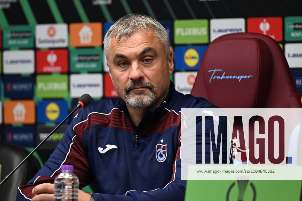 Trabzonspor hold press conference, PK, Pressekonferenz ahead of UEFA Conference League match against Hearts TRABZON, TURKIYE - OCTOBER 21: Trabzonspor head coach Thomas Reis and player Wagner Pina (not seen) attend a press conference at Papara Park ahead of their UEFA Conference League match against Scottish side Hearts in Trabzon, Turkiye, on October 21, 2026. Hasan Tascan Anadolu Trabzon Turkey. Editorial use only. Please get in touch for any other usage.