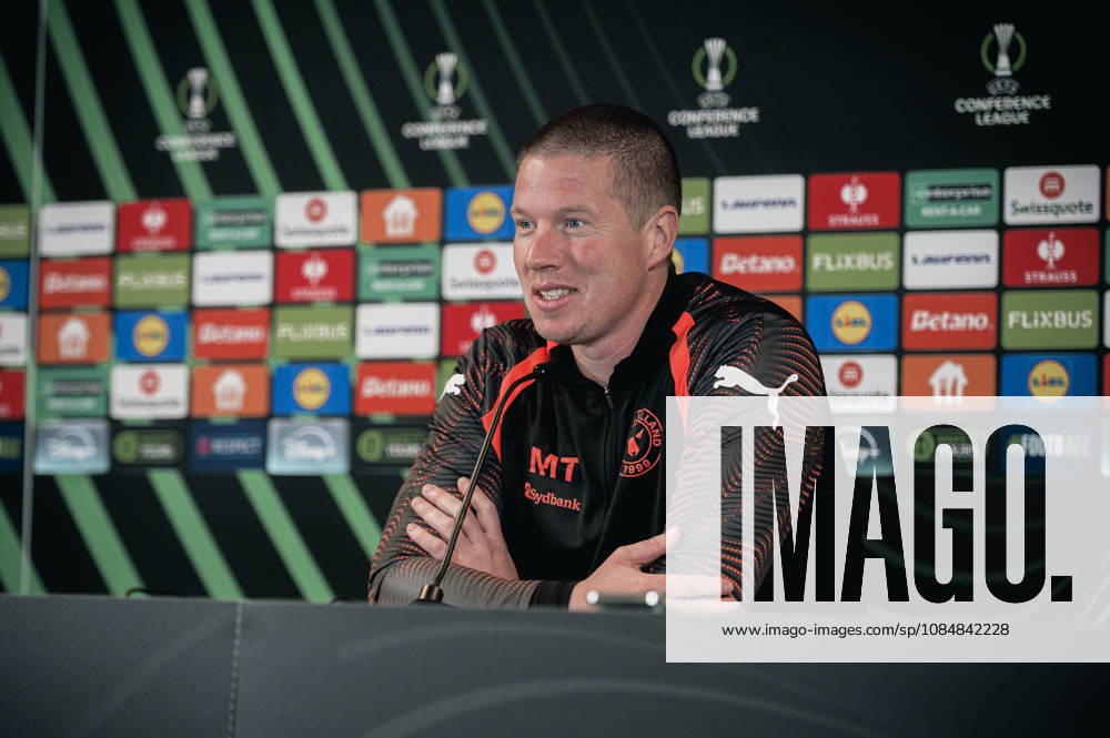 FC Midtjylland press conference, PK, Pressekonferenz - UEFA Conference League Herning, Denmark - October 21: Head coach Mike Tullberg and Pedro Bravo during a press conference ahead of a match between FC Midtjylland and St. Truidense in UEFA Conference League at MCH Arena Herning MCH Arena Denmark