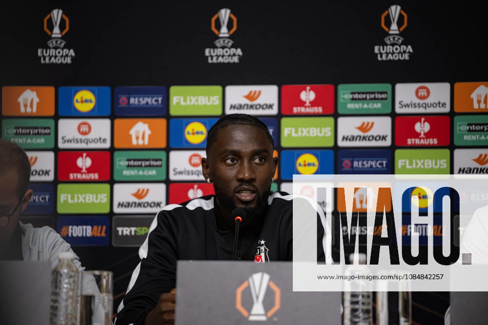 Besiktas hold press conference, PK, Pressekonferenz ahead of UEFA Europa League match with Crystal Palace ISTANBUL, TURKIYE - OCTOBER 21: Besiktas midfielder Wilfred Ndidi speaks during a press conference alongside head coach Vincenzo Italiano at BJK Nevzat Demir Training Facilities in Istanbul, Turkiye, on October 21, 2026, ahead of their UEFA Europa League Matchday 3 clash against Crystal Palace. Celal Gunes Anadolu Istanbul Turkey. Editorial use only. Please get in touch for any other usage.