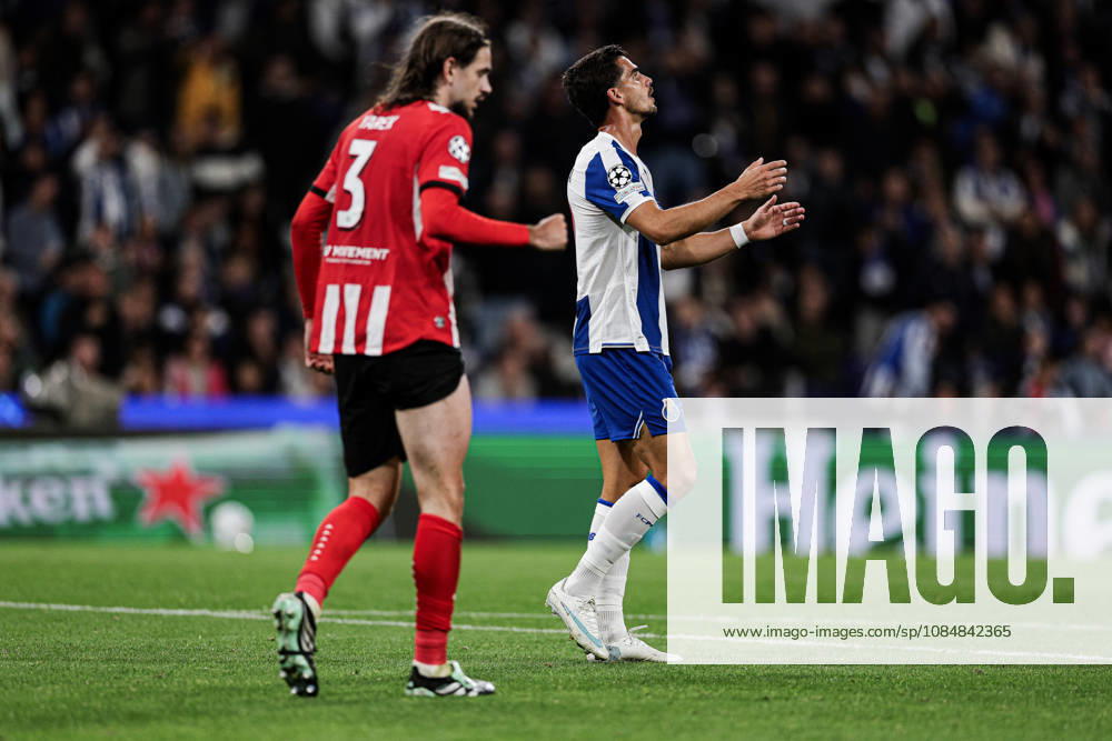 FC Porto v PSV Eindhoven - UEFA Champions League 2026 27 League Phase MD3 Andre Silva of FC Porto is in action during the UEFA Champions League 2026 27 League Phase MD3 match between FC Porto and PSV at Estadio do Dragao in Porto, Portugal, on October 20, 2026. porto Porto Portugal