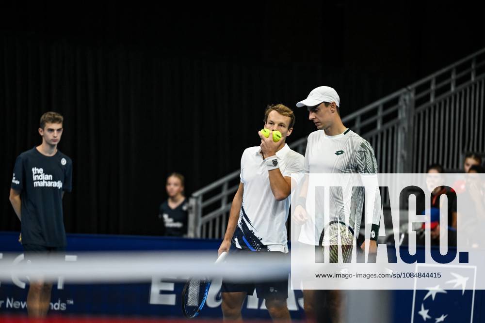 Michael Geerts of Belgium, Joran Vliegen of Belgium pictured in action during the European Open ATP, Tennis Herren tennis tournament in Brussels, on 21 October. This year s edition of the tournament is taking place from 17 to 25 October DAVIDxPINTENS x190499663x