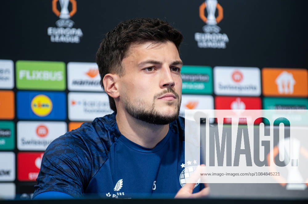 Dinamo Zagreb press and training: UEFA Europa League Niko Galesic of GNK Dinamo Zagreb speak on a press conference, PK, Pressekonferenz at Makismir Stadium on October 21, 2026. in Zagreb, Croatia ahead of UEFA Europa League match between GNK Dinamo Zagreb and N.E.C. Nijmegen. LukaxAntunac PIXSELL