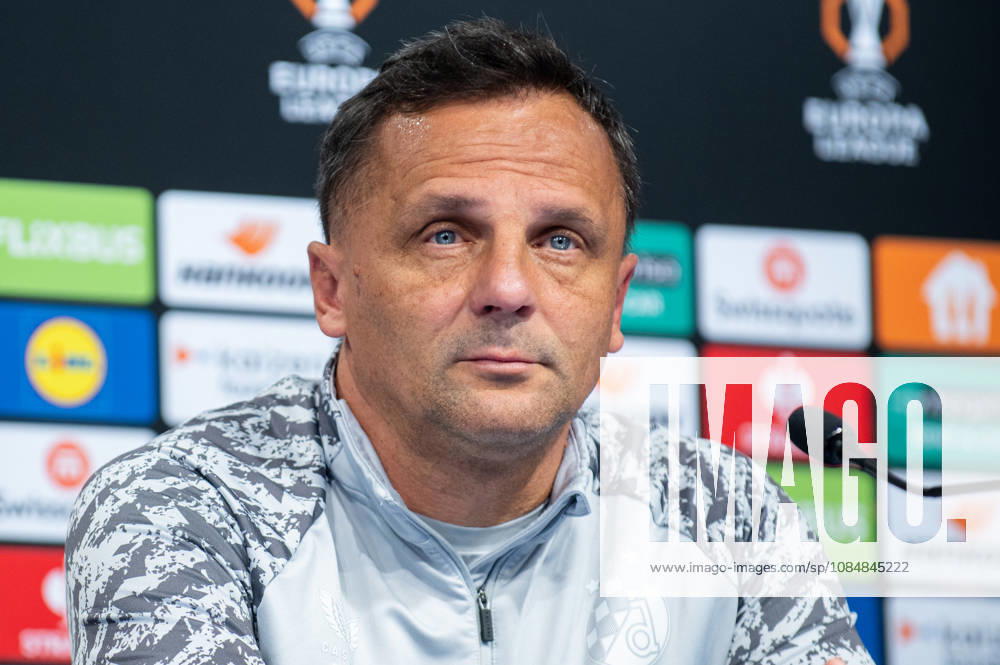 Dinamo Zagreb press and training: UEFA Europa League Head coach of GNK Dinamo Zagreb Mario Kovacevic speak on a press conference, PK, Pressekonferenz at Makismir Stadium on October 21, 2026. in Zagreb, Croatia ahead of UEFA Europa League match between GNK Dinamo Zagreb and N.E.C. Nijmegen. LukaxAntunac PIXSELL