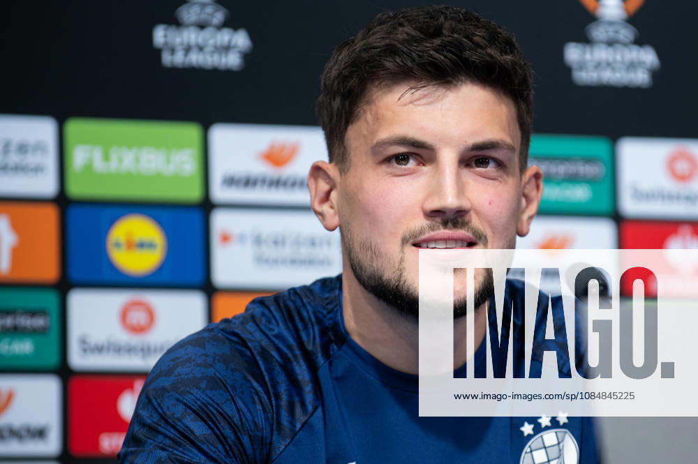 Dinamo Zagreb press and training: UEFA Europa League Niko Galesic of GNK Dinamo Zagreb speak on a press conference, PK, Pressekonferenz at Makismir Stadium on October 21, 2026. in Zagreb, Croatia ahead of UEFA Europa League match between GNK Dinamo Zagreb and N.E.C. Nijmegen. LukaxAntunac PIXSELL