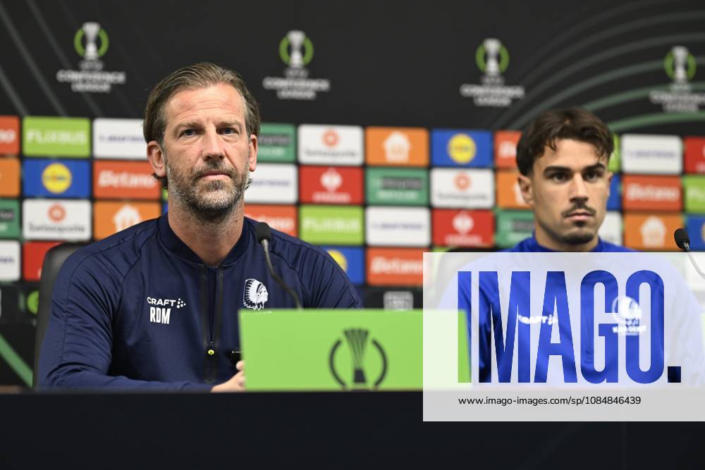 SC Braga v KAA Gent - UEFA Conference League Media Activities 21 10 2026 BRAGA, PORTUGAL - OCTOBER 21 : De Mil Rik head coach of KAA Gent and Tiago Alves Araujo Felipe defender of KAA Gent speaking with the media during a pre-match press conference, PK, Pressekonferenz ahead of the UEFA Conference League 2026 27 League Phase matchday 2 match between SC Braga and KAA Gent on October 21, 2026 in Braga, Portugal, 21 10 2026 Braga Portugal