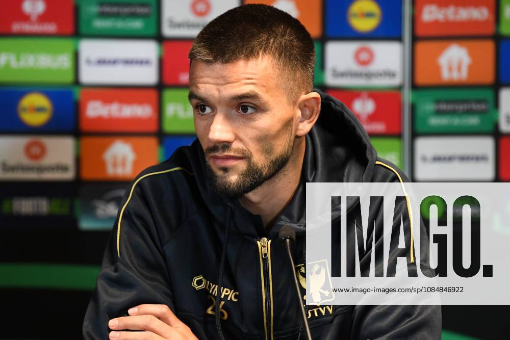STVV s Visar Musliu pictured during a press conference, PK, Pressekonferenz of Belgian soccer team Sint-Truidense VV, Wednesday 21 October 2026 in Herning, Denmark, in preparation of tomorrow s game against Danish FC Midtjylland on the second day of the UEFA Conference League league phase. JILLxDELSAUX x190514590x
