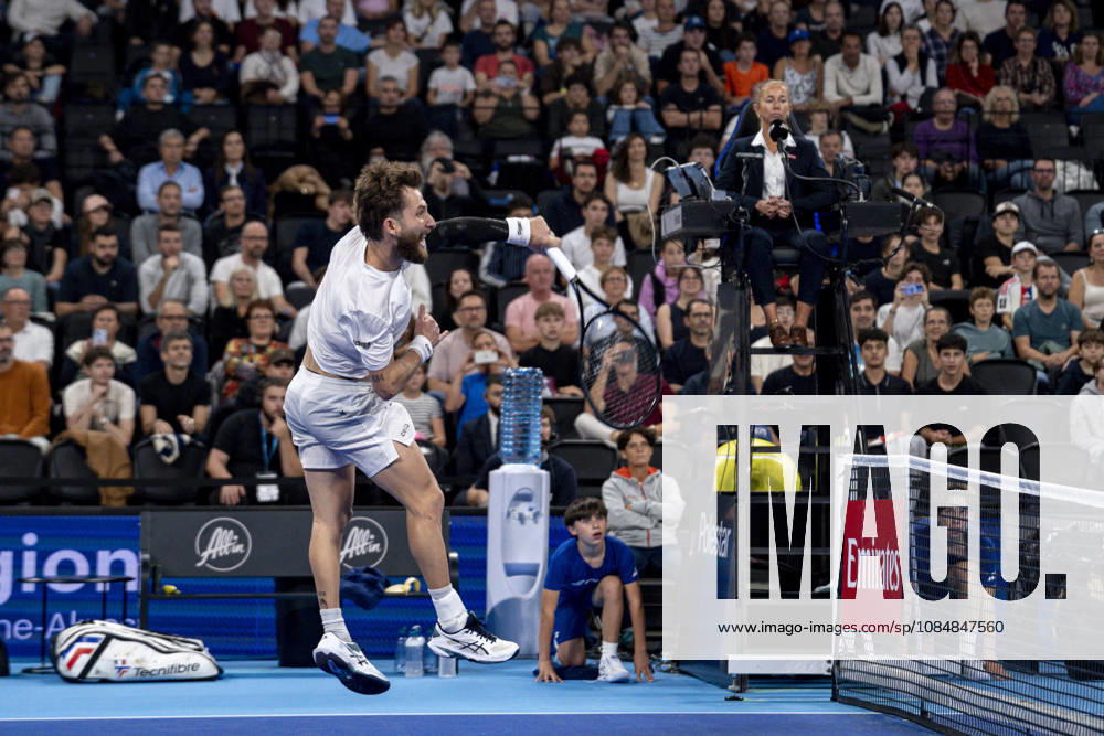 TENNIS : ATP, Tennis Herren 250 - Grand Tennis AURA - Decines (France) 21 10 2026 Corentin Moutet (FRA) vs Felix Balshaw (FRA) during the tournament of the Auvergne Rhône-Alpes Grand Prix at the LDLC Arena in Décines on October 21, 2026. Photo Sandrine Thesillat PsNewZ